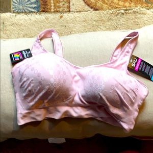 Bali Comfort Revolution Wire-free bras